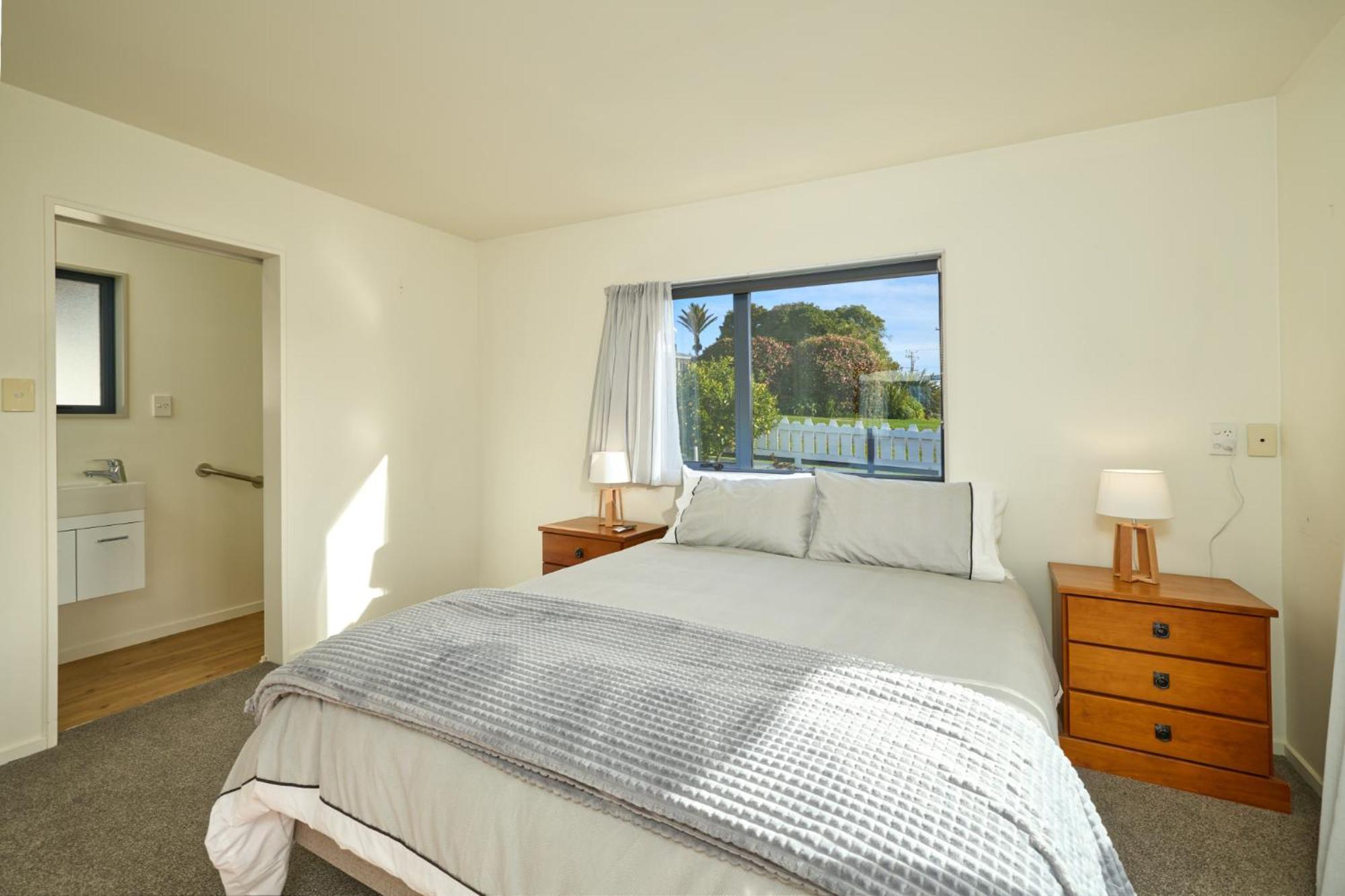 Location With Ocean And Mountain Views Vila Kaikoura Exterior foto
